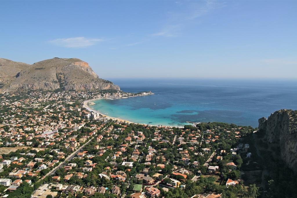 Villa Casa Ibiscus à Mondello Extérieur photo